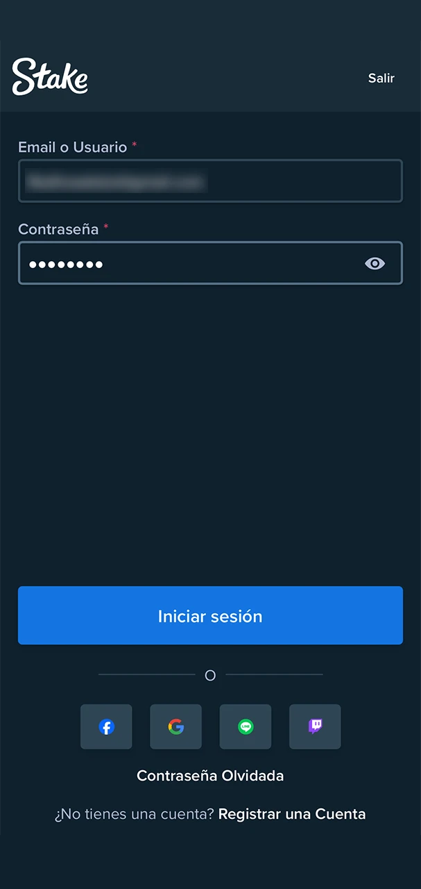 Introduzca sus datos de acceso en el sitio web de Stake o utilice el inicio de sesión rápido a través de las redes sociales.